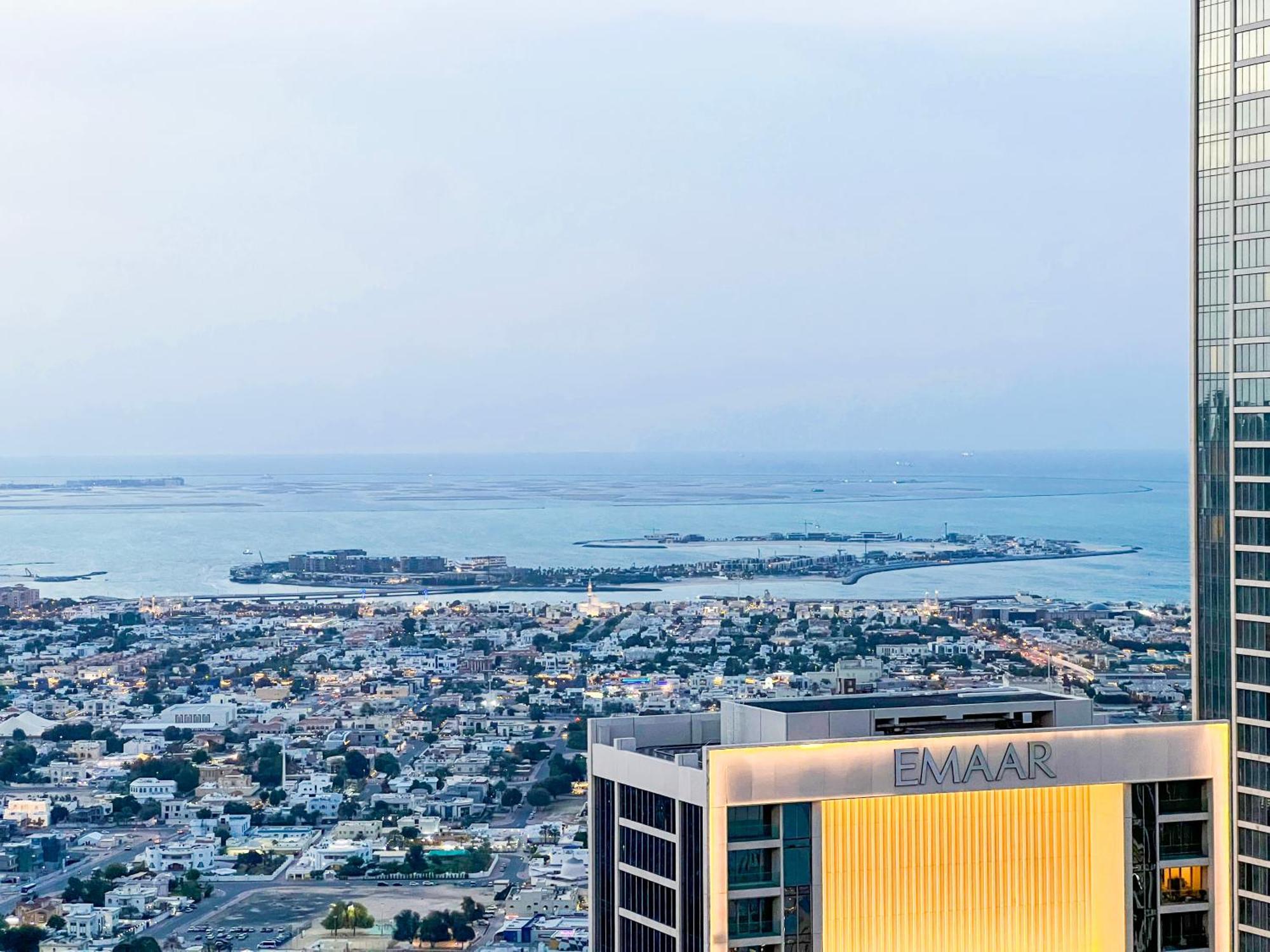 Downtown Luxury - Stunning Burj Khalifa & Sea View - 5 Minutes Walk To Dubai Mall Exterior foto
