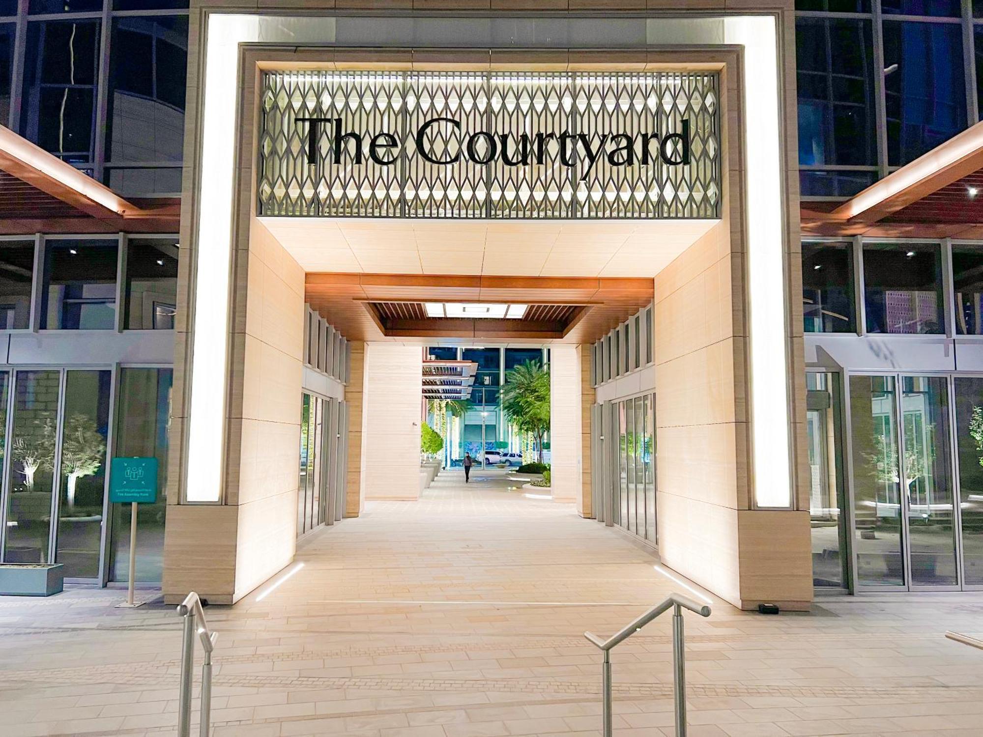 Downtown Luxury - Stunning Burj Khalifa & Sea View - 5 Minutes Walk To Dubai Mall Exterior foto
